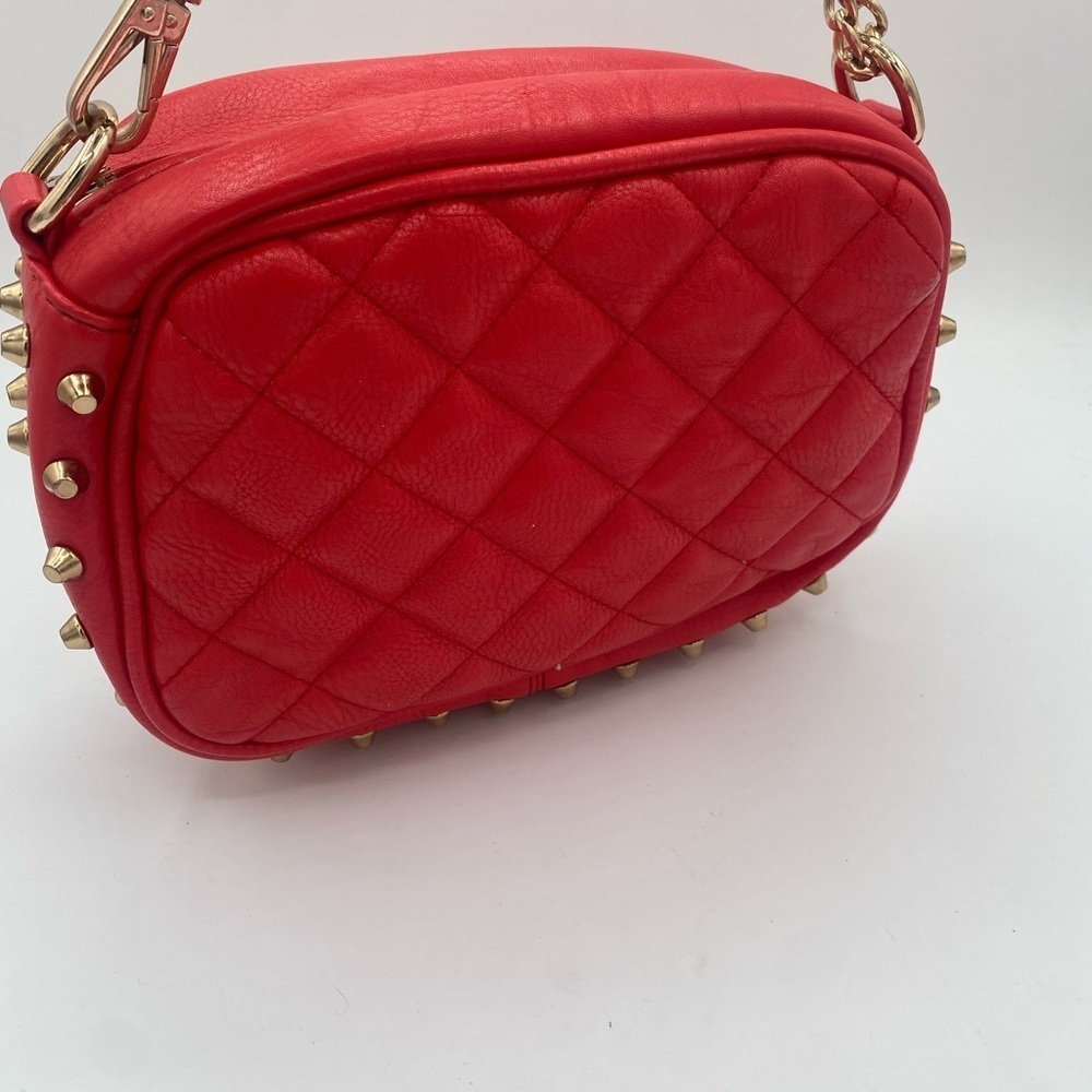 MMS Red Quilted purse with Gold Chain and studs - Picture 5 of 13